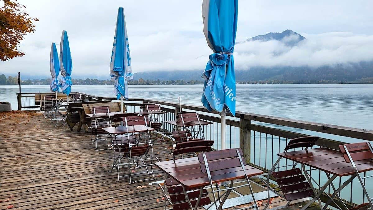 Charming Lakeside Cafes