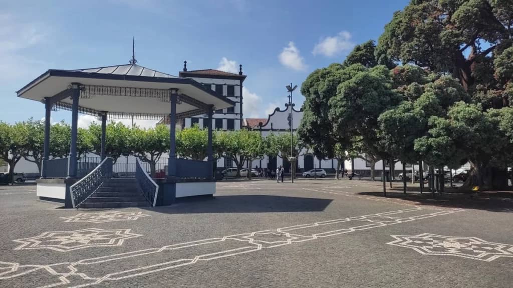 Elegant Coreto (Bandstand)