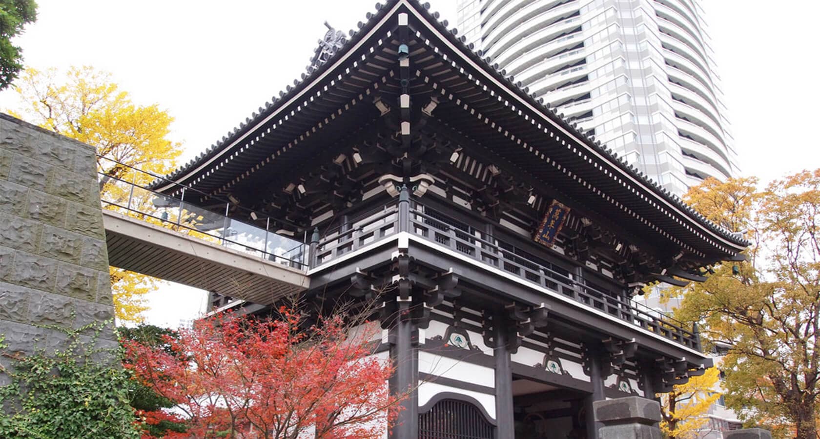 Tranquil Temple Grounds
