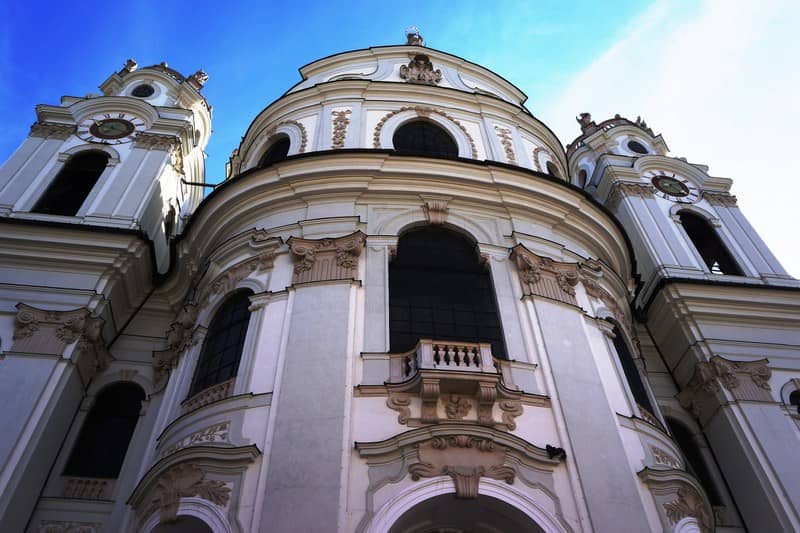 Convex Facade