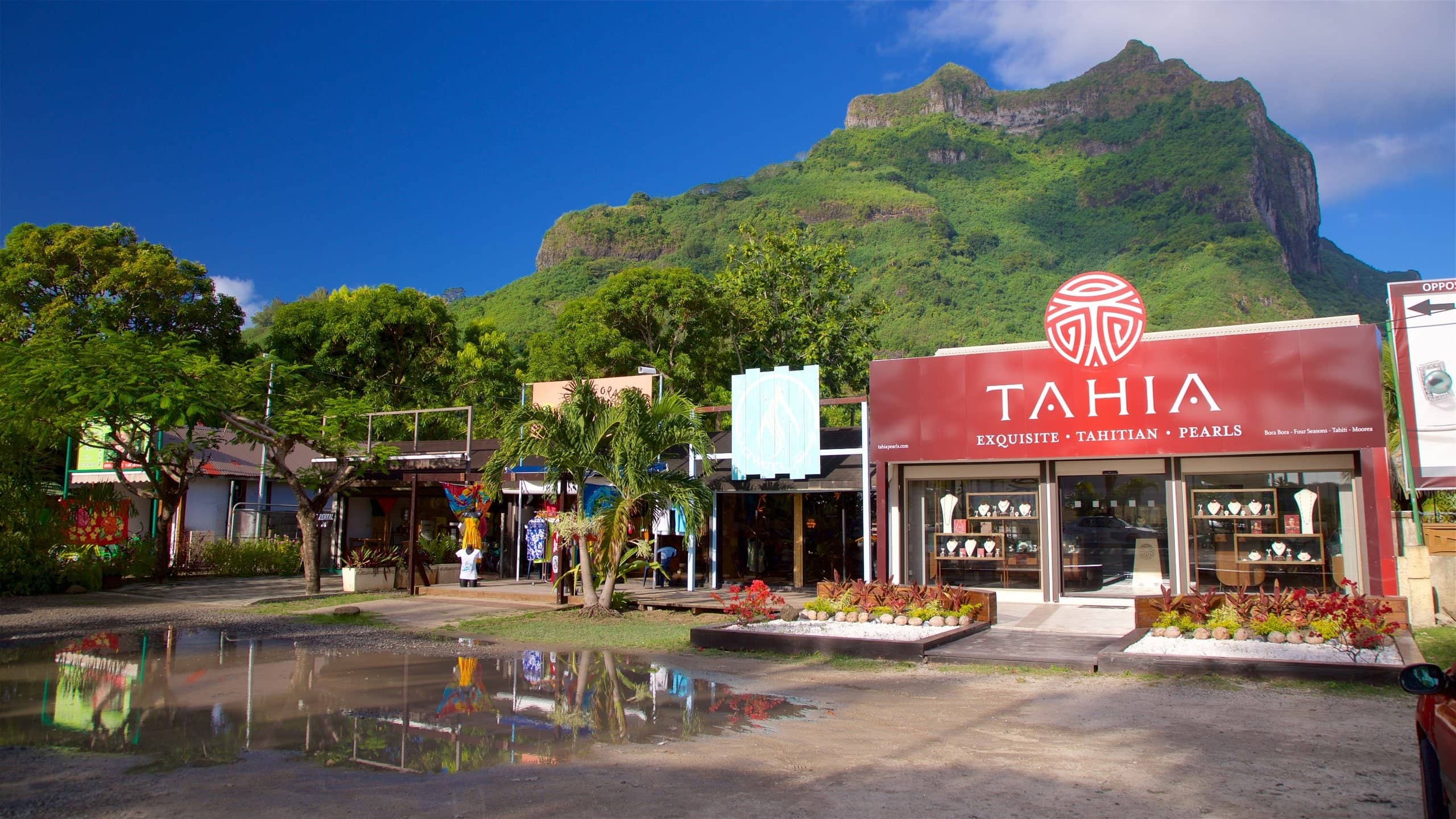 Vaitape Town