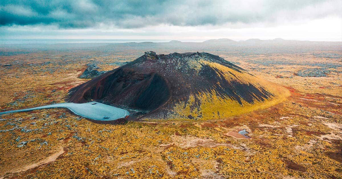 Saxhóll Crater