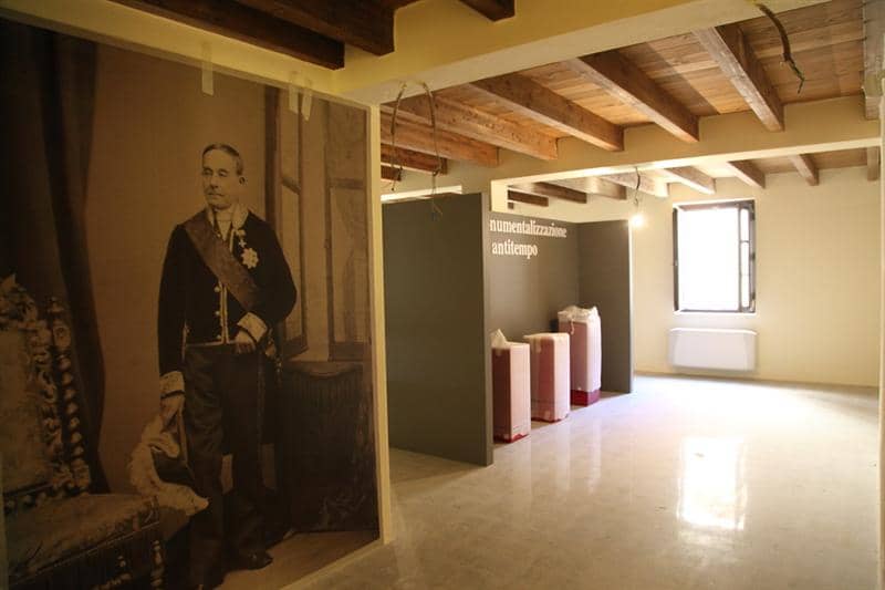 Multimedia & Interactive Exhibits