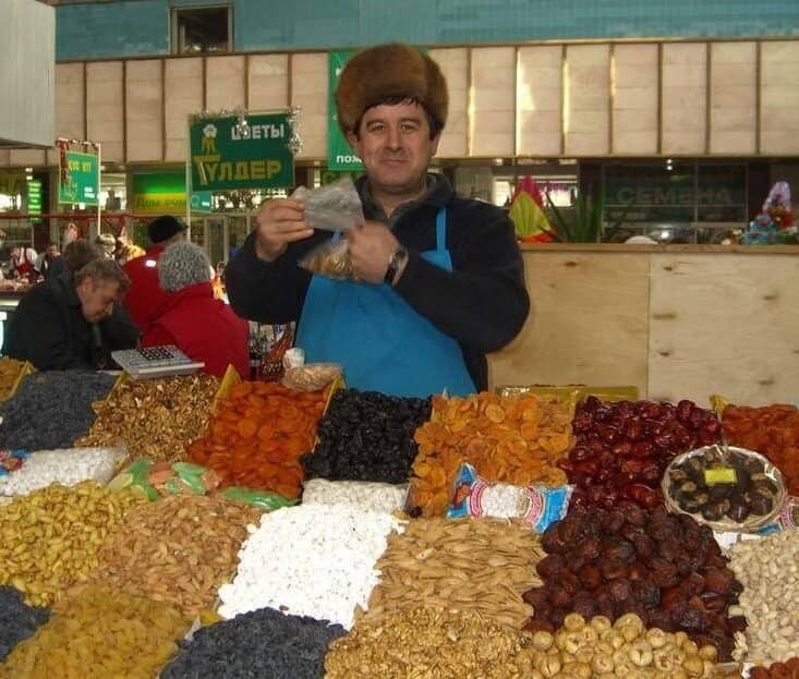 Authentic Souvenir Hunting