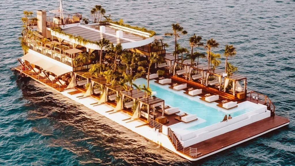 Yona Beach Club