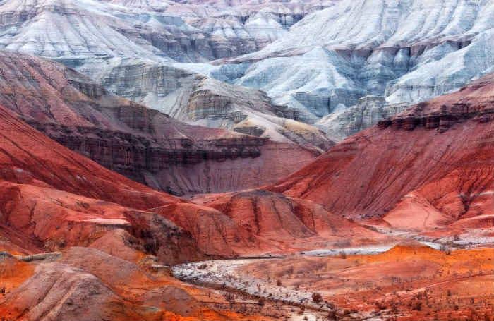 Aktau Mountains