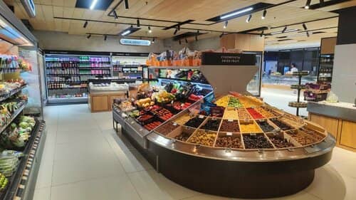 Expansive Supermarket