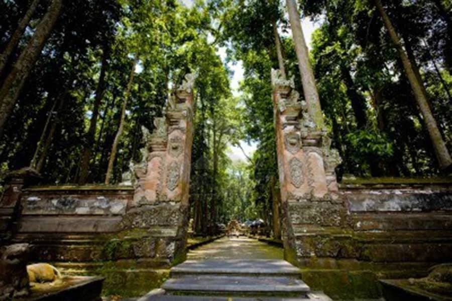 17th-Century Temple Ruins