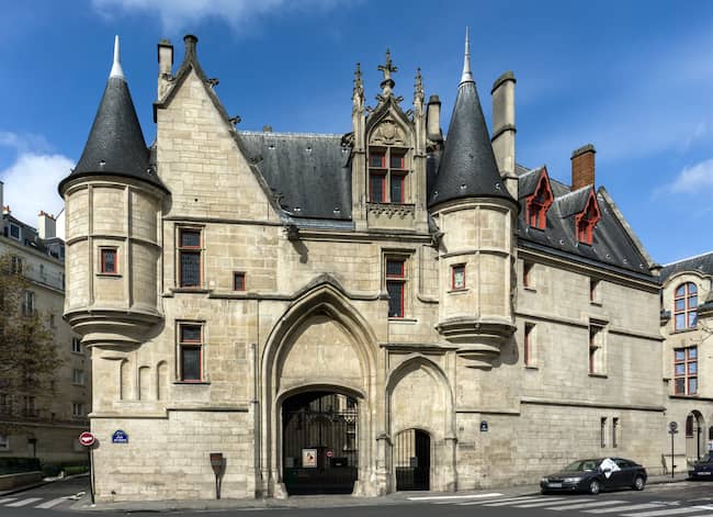 Gothic Architecture & Turrets