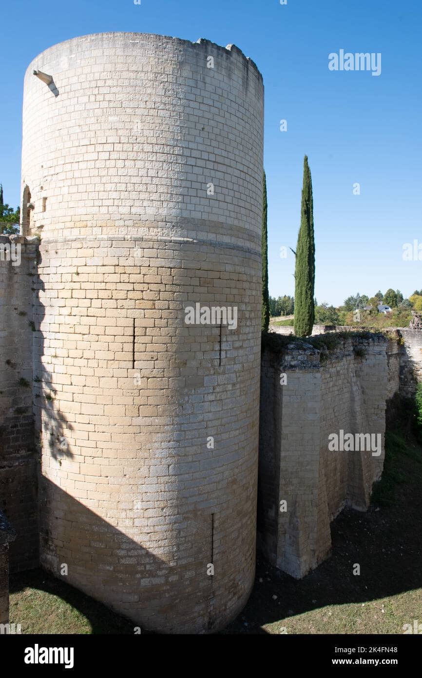 Tour du Coudray