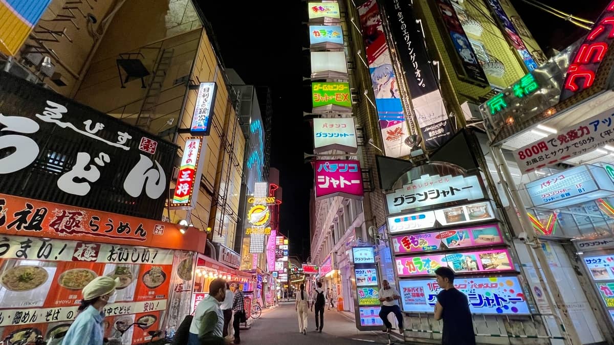 Kyobashi's Neon Streets