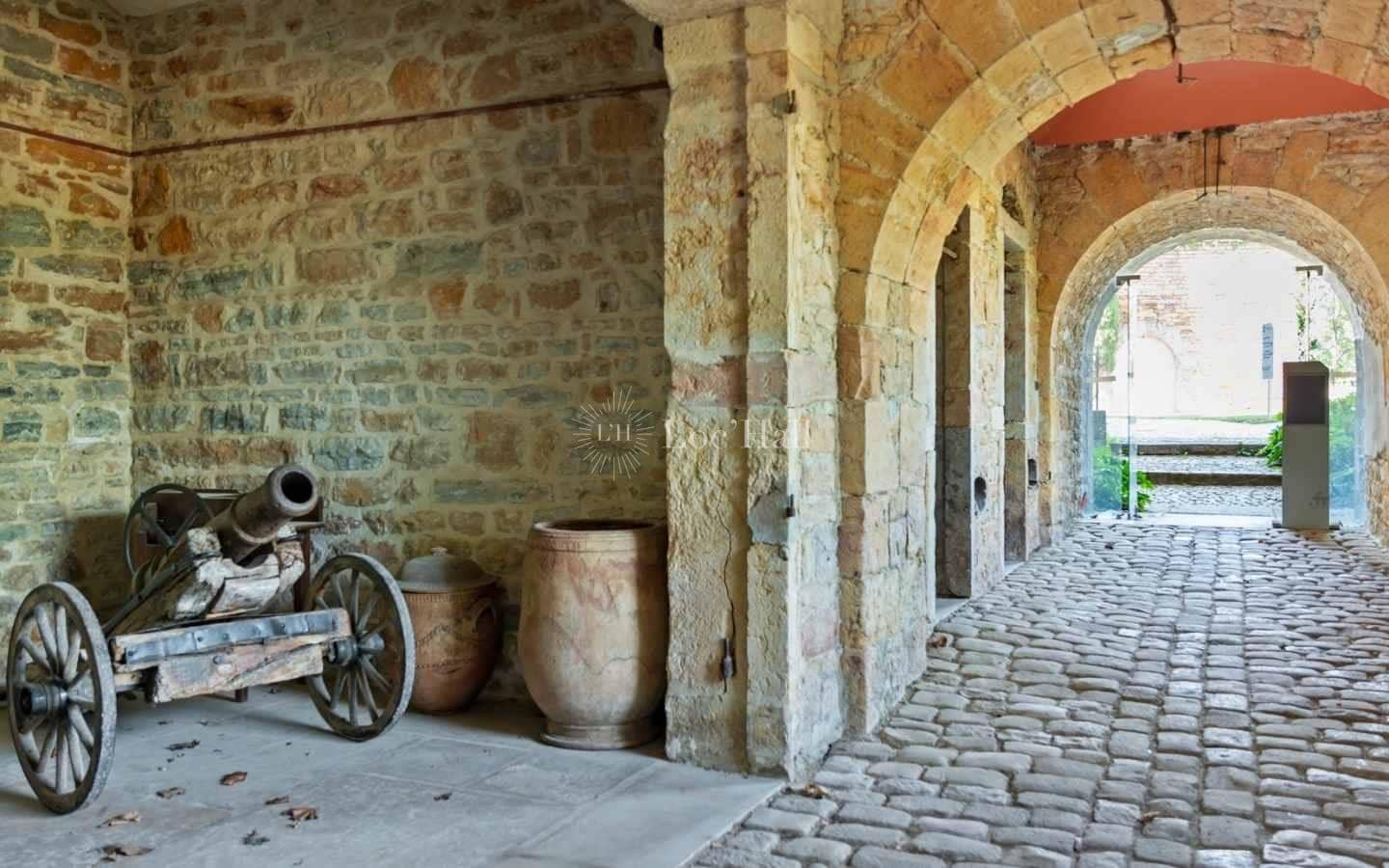 Historical Ambiance