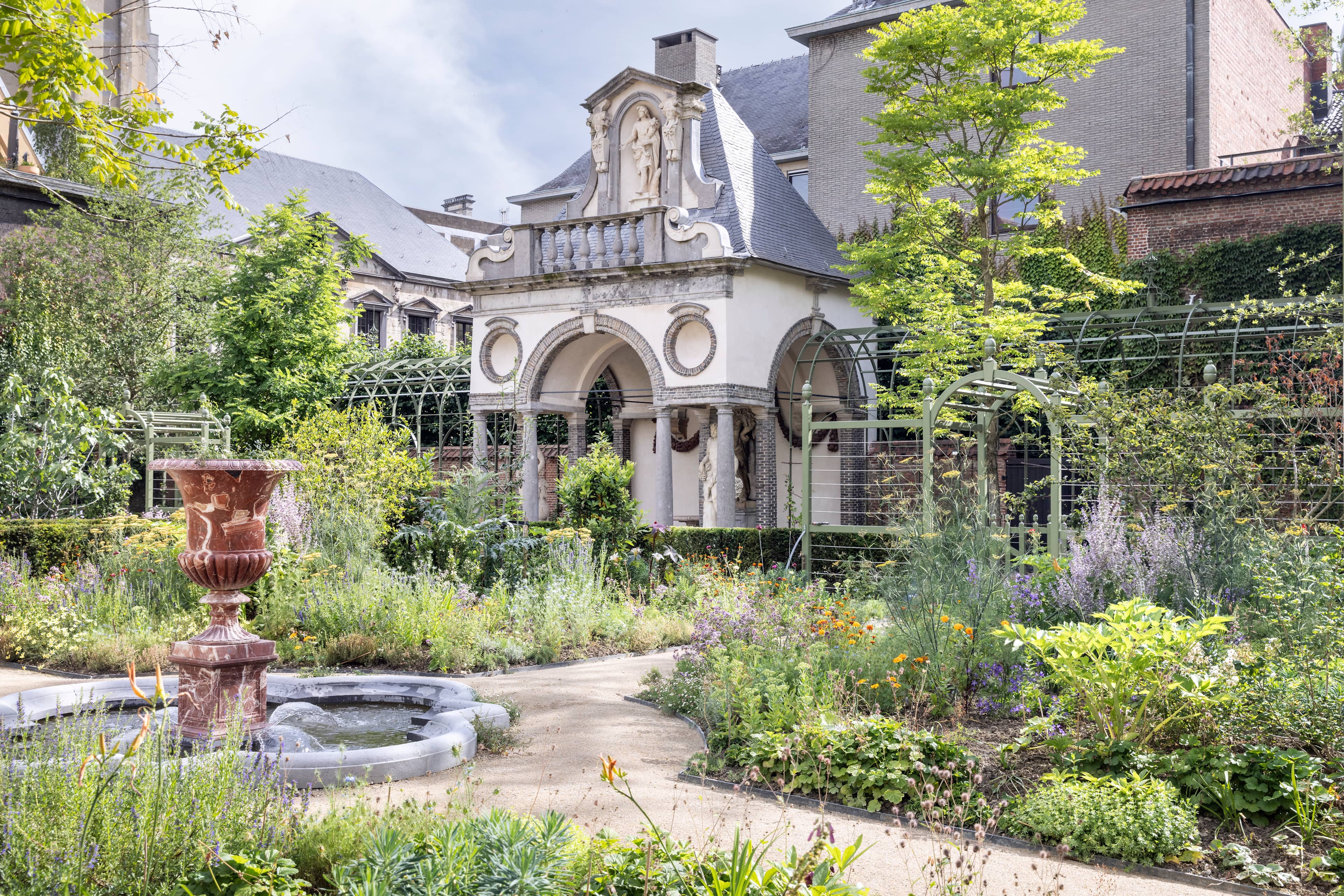 The Intact 17th-Century Garden