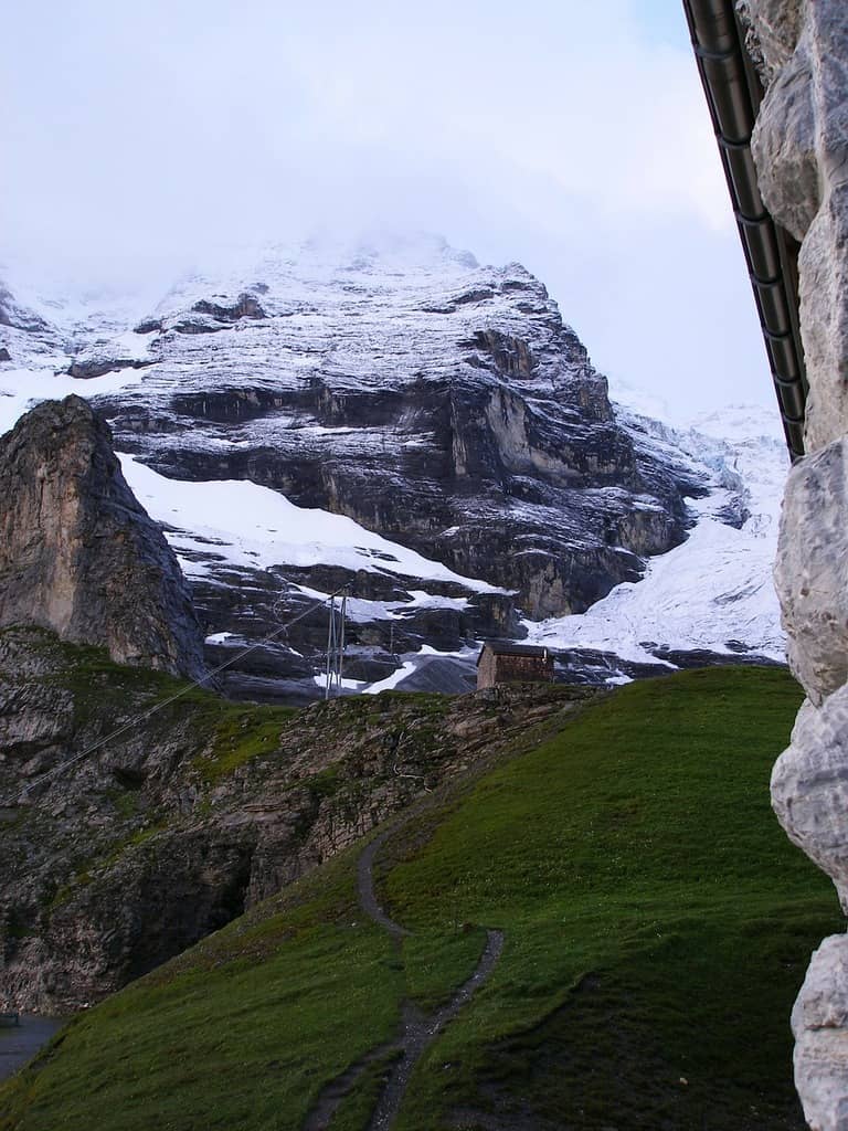 Jungfrau Eiger Walk