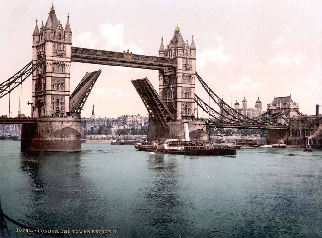 Witness a Bridge Lift