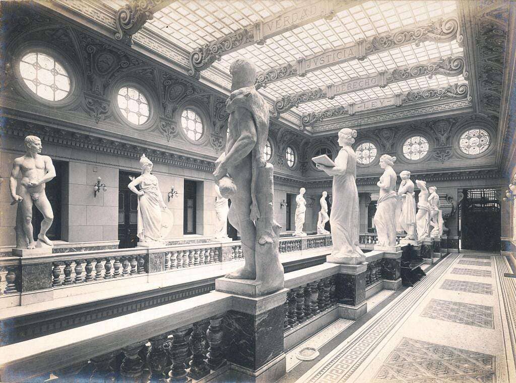 Grand Hall and Architecture