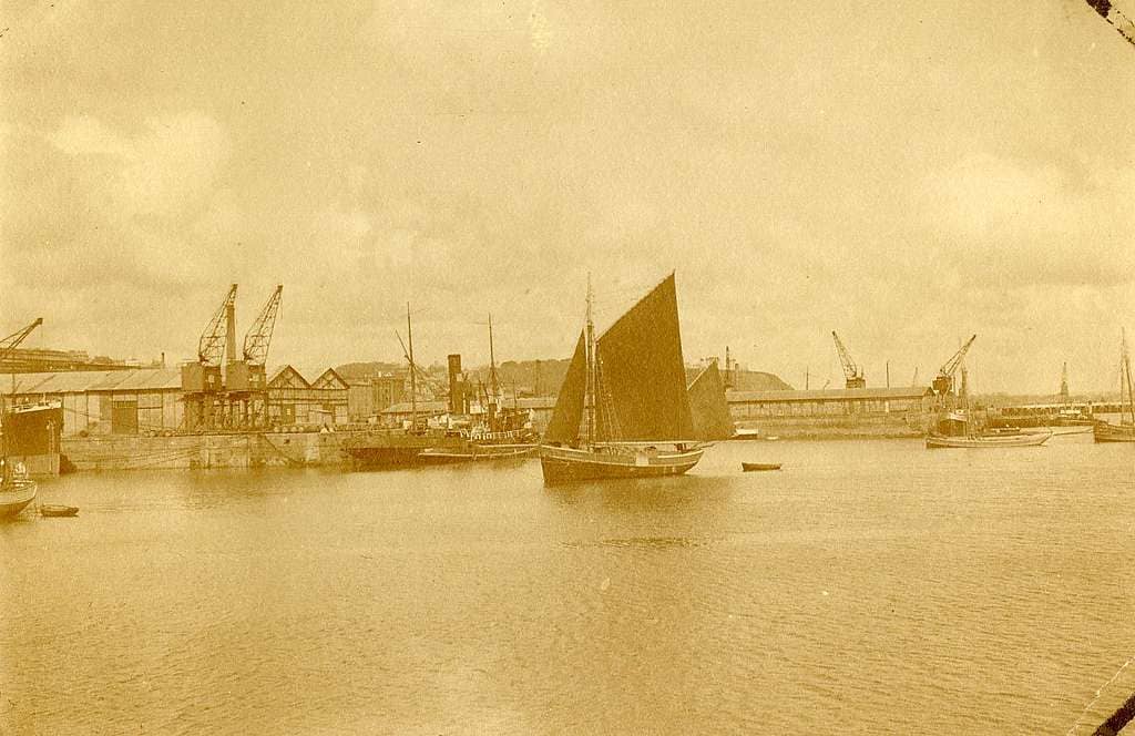 Maritime Atmosphere