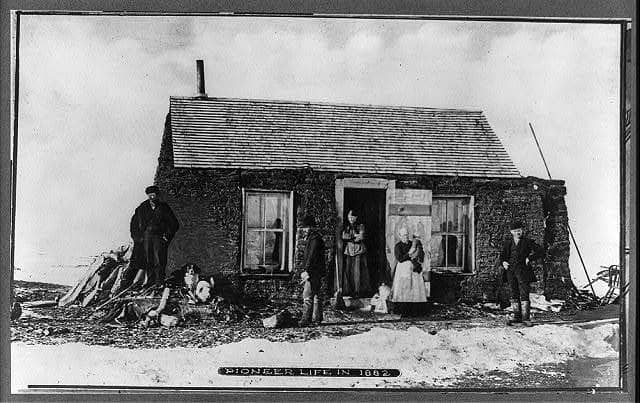 Pioneer Life Exhibits