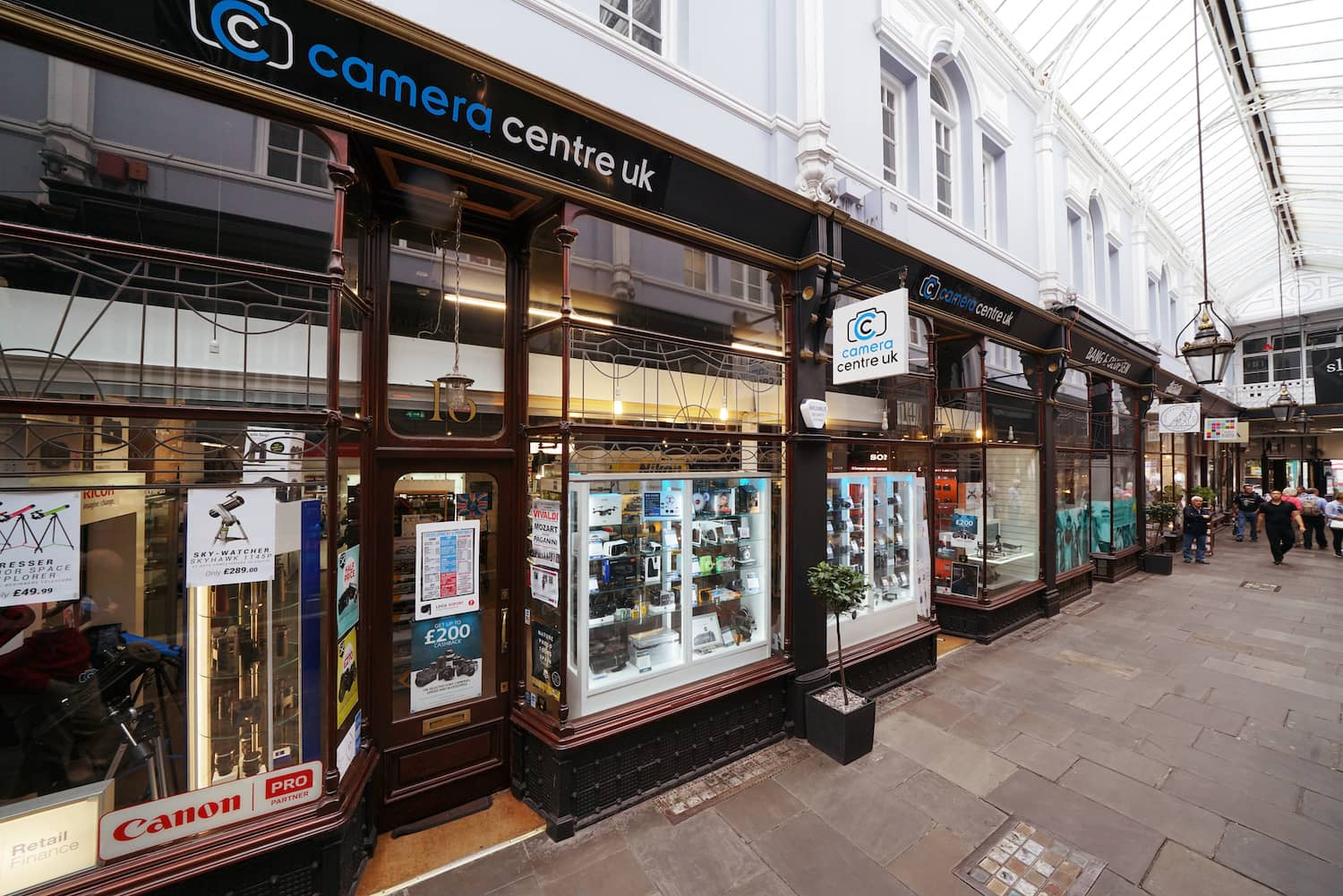 Camera Centre
