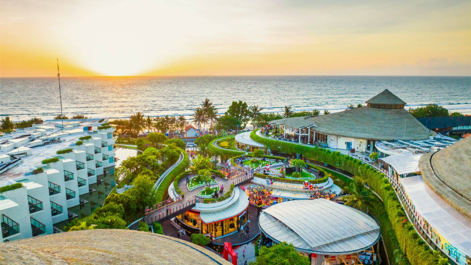 Beachwalk Shopping Center