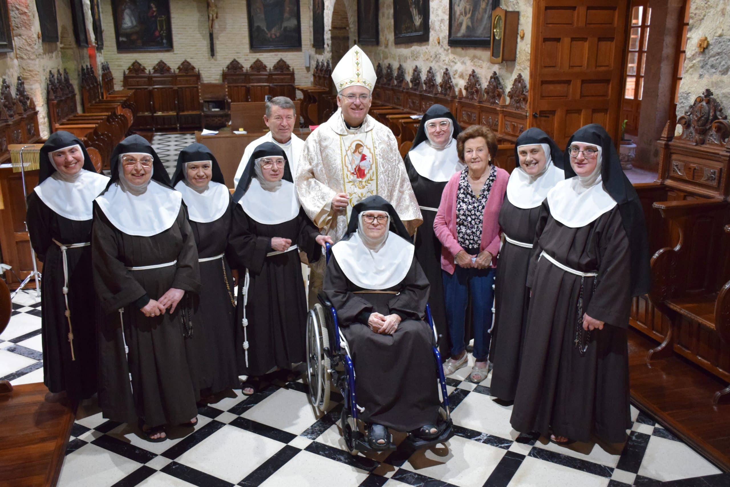 Nuns' Warm Welcome
