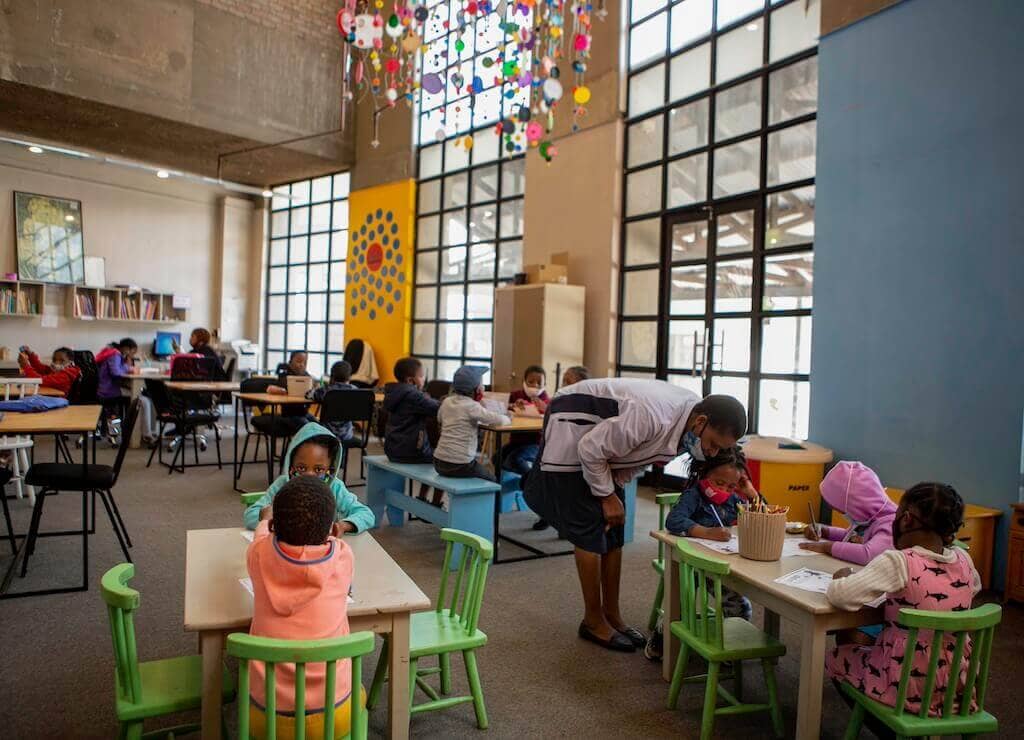 Dlala Nje Community Centre