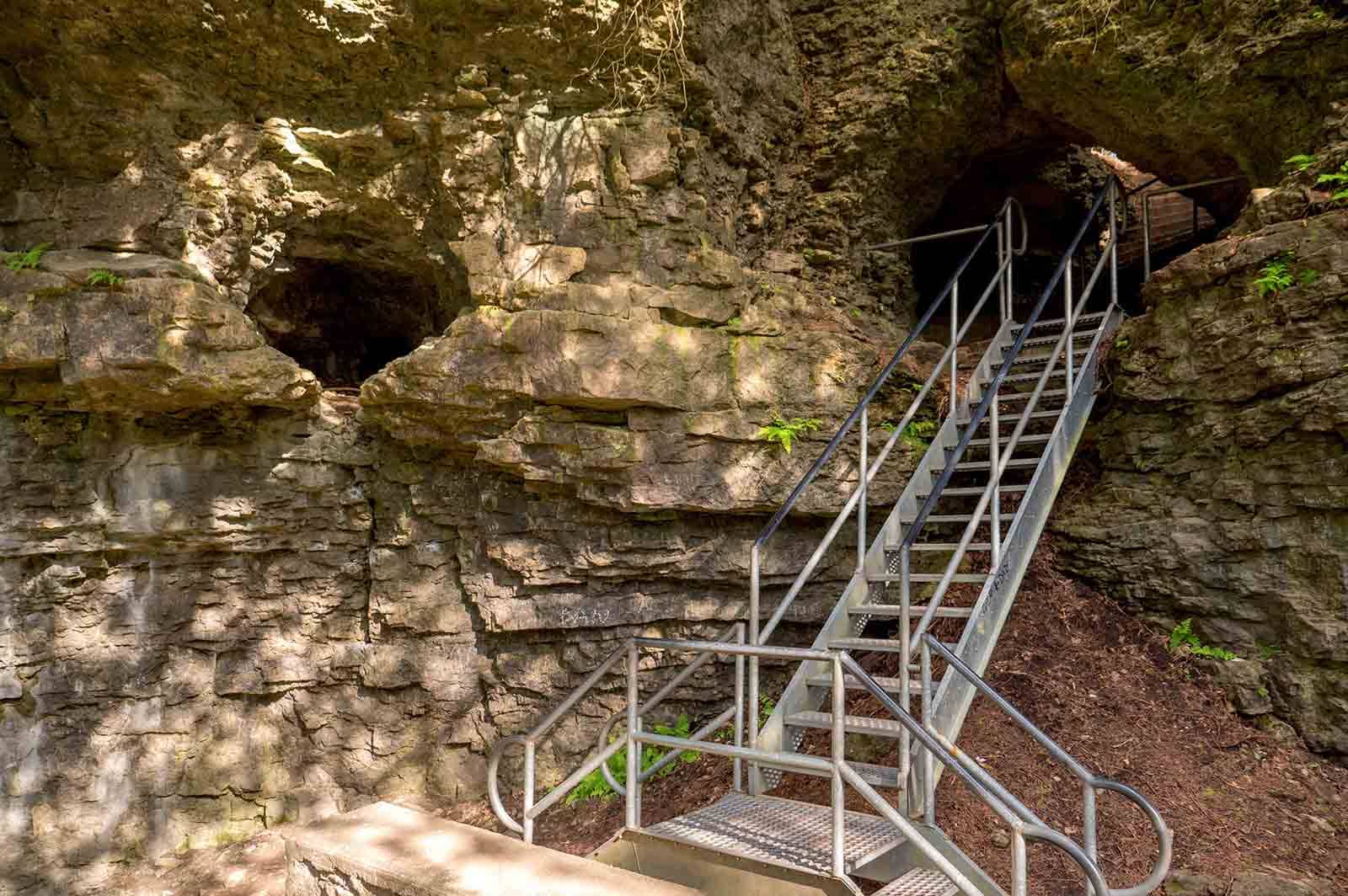 Scenic Gorge Hikes
