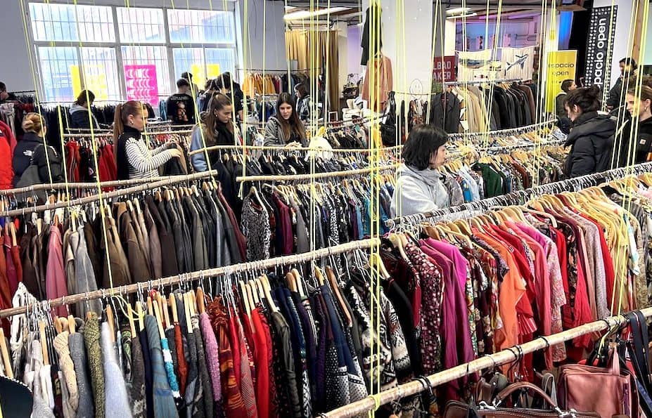 Vintage Treasures at Espacio Open