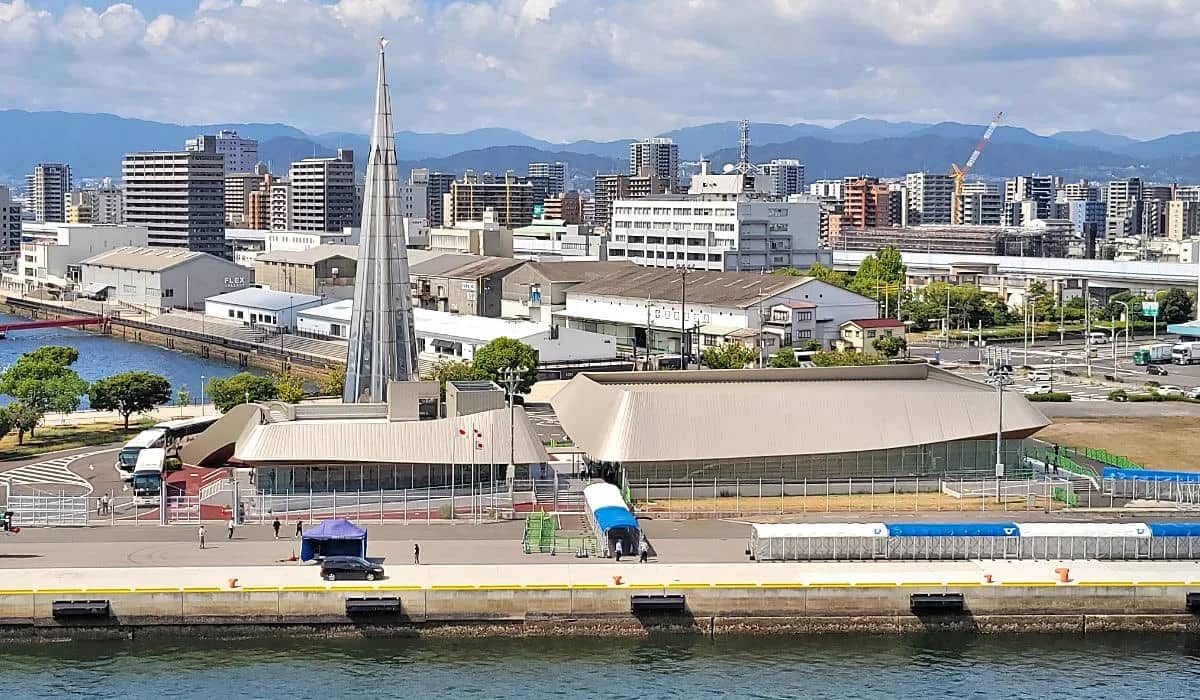 Proximity to Ujina Ferry Port
