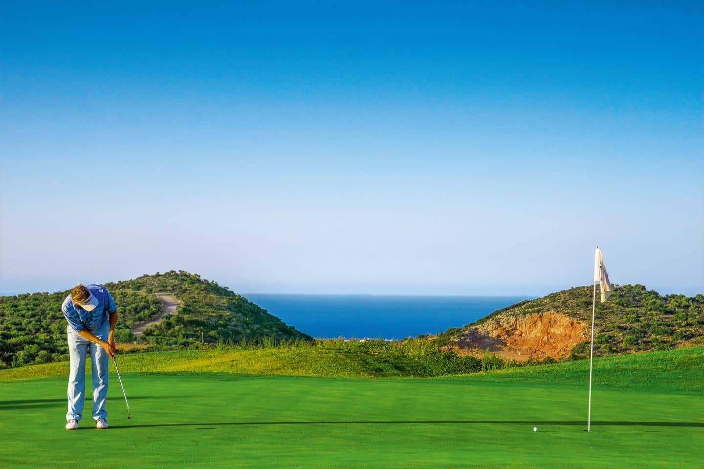 Well-Maintained Fairways and Greens