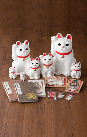 Temple Shop Souvenirs