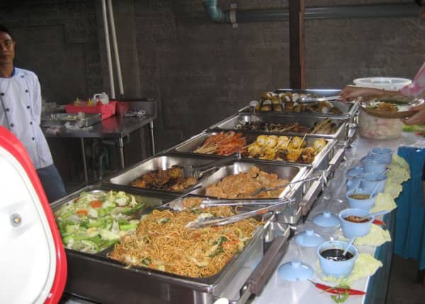 Post-Dive Buffet Lunch