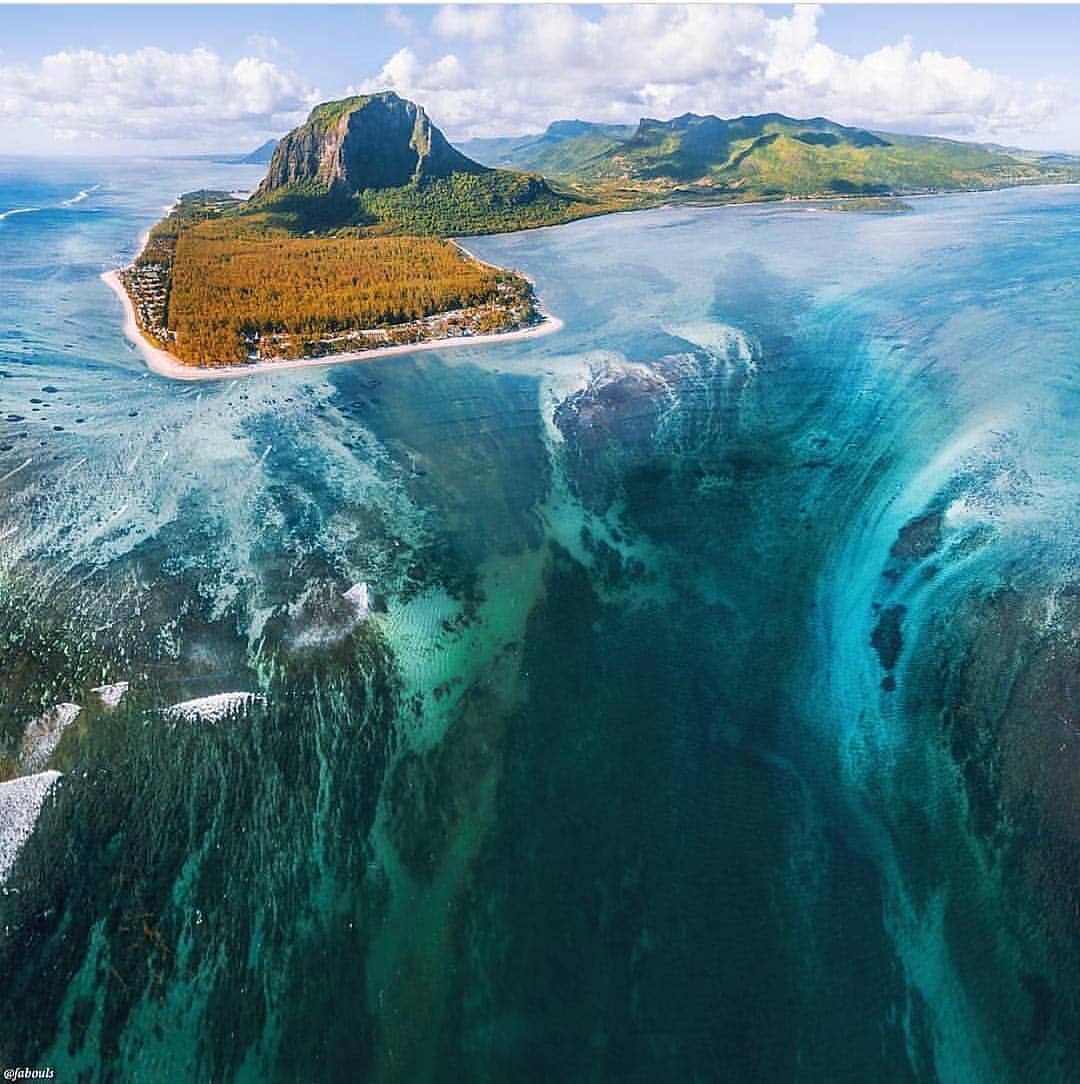 Le Morne Brabant Vista