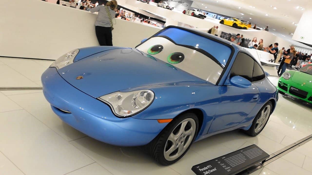 Sally Carrera Photo Op