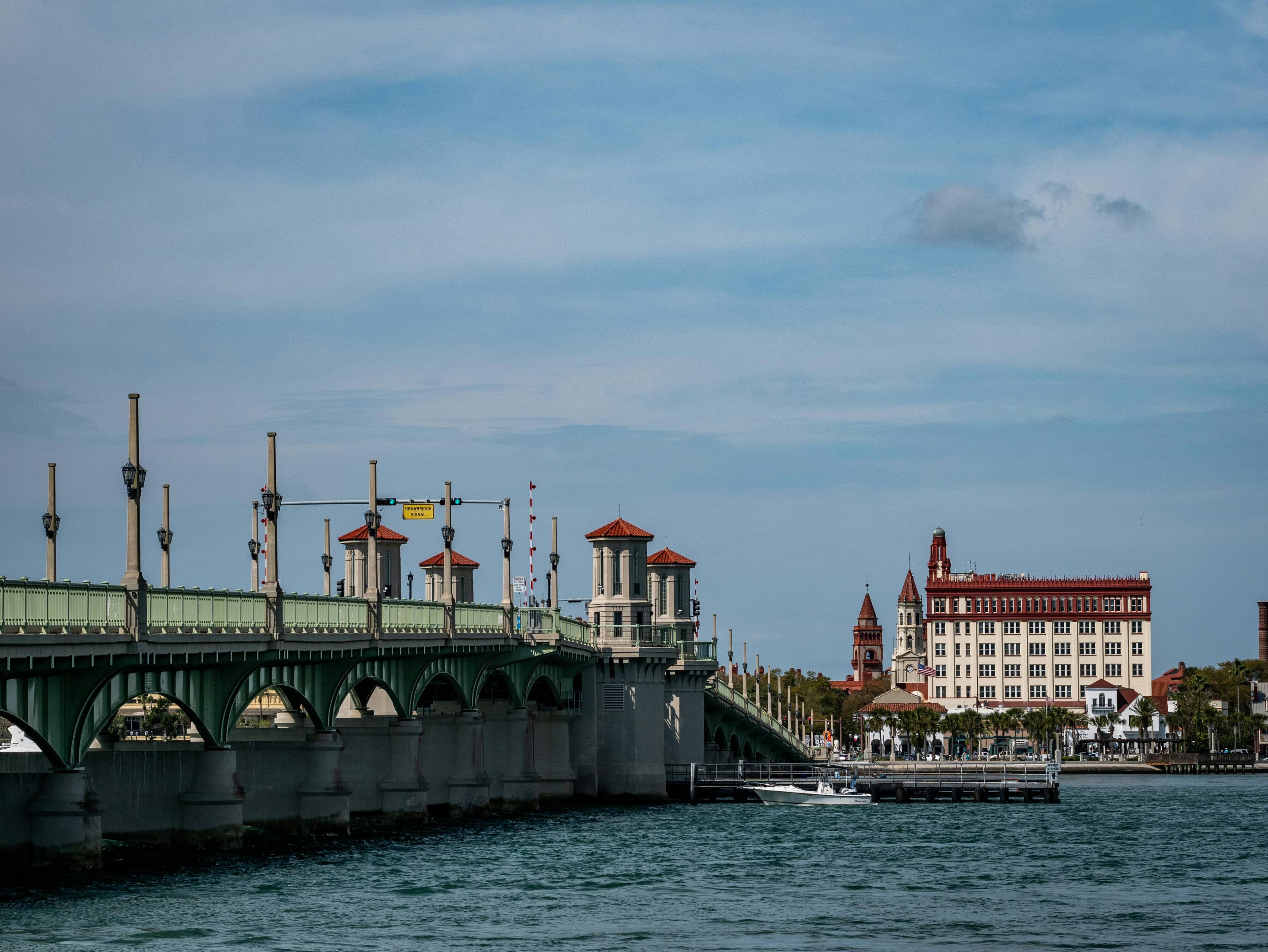 Panoramic Harbor Views