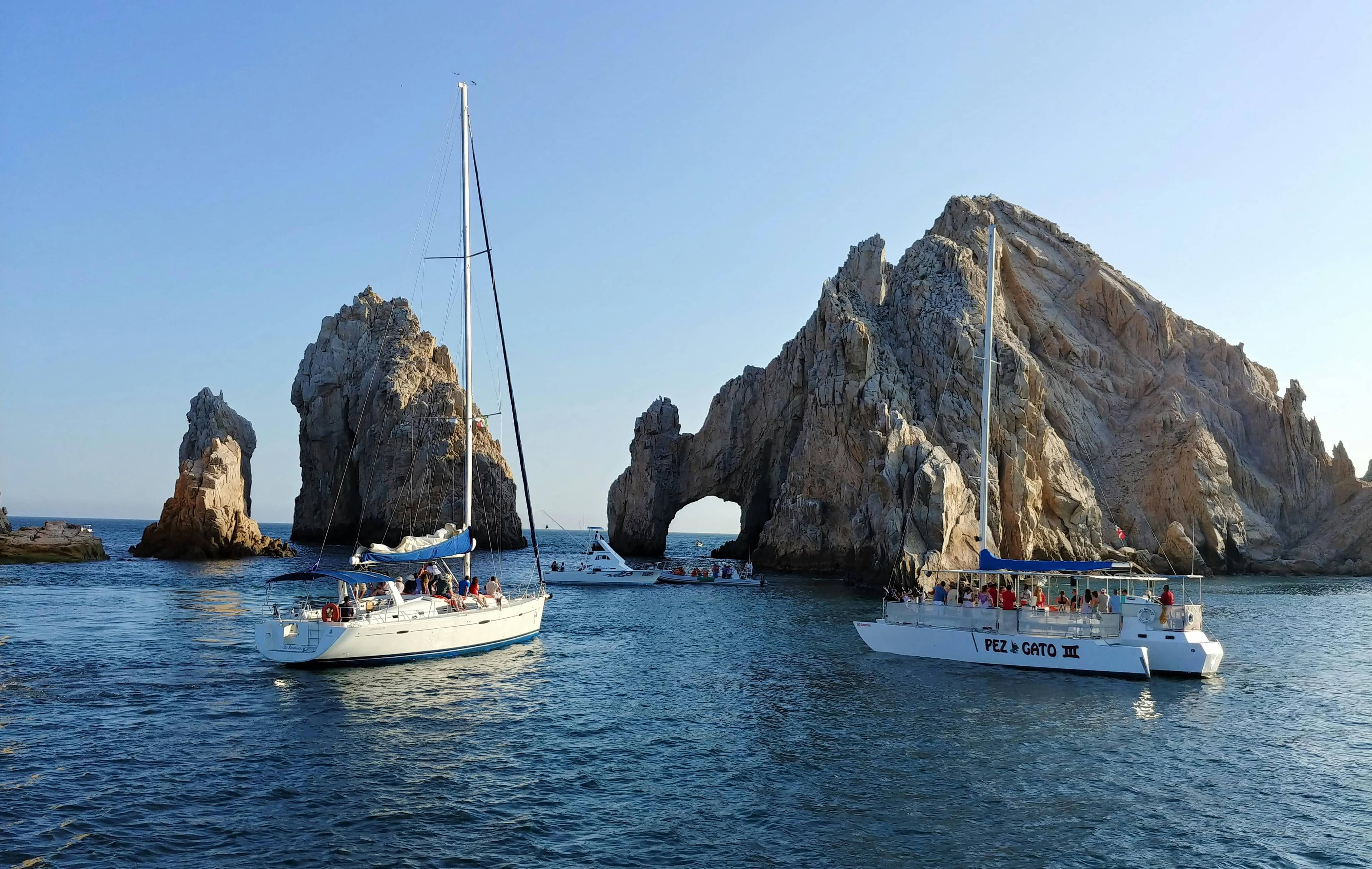 Clear Boat Tour