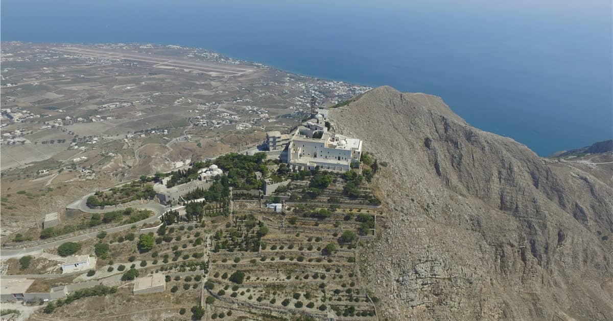 Panoramic Island Views