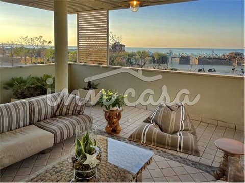 Panoramic Sea Views