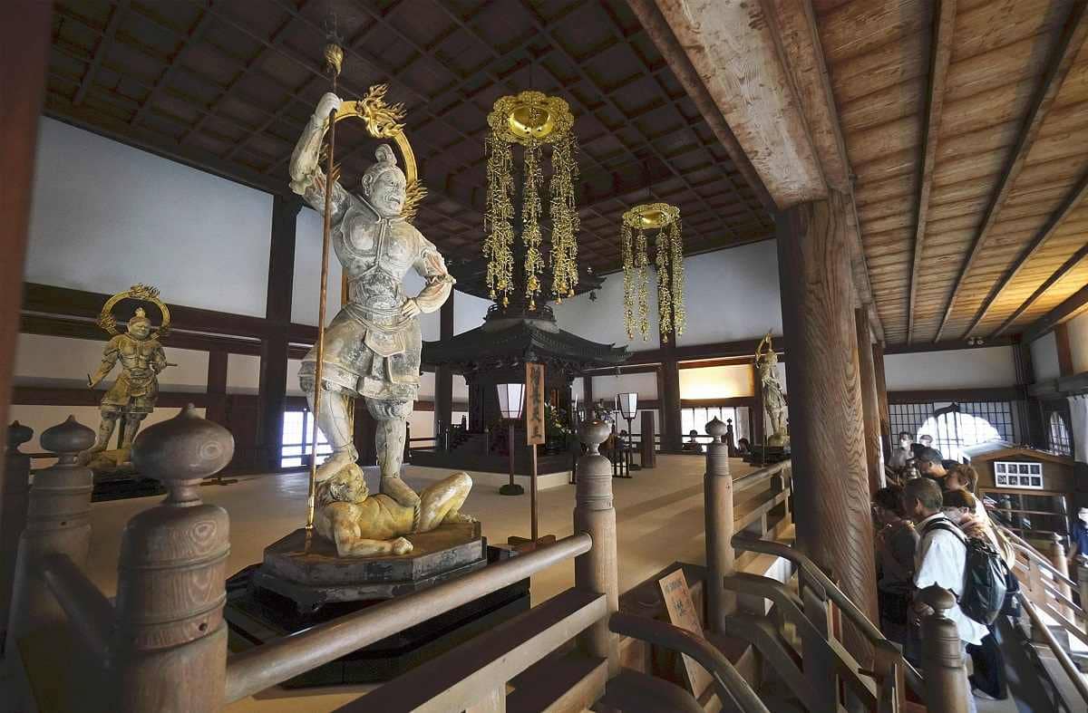 Historical Statues