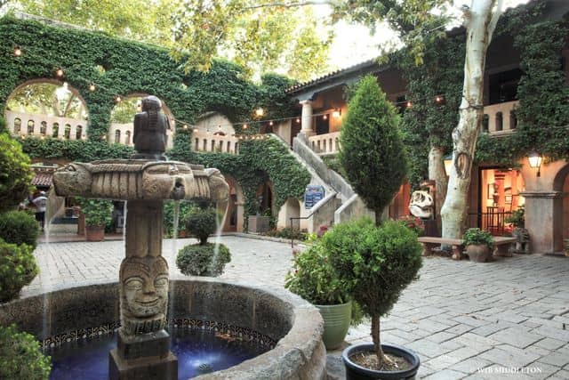 Tranquil Courtyards