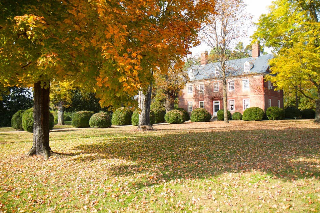 Beautiful Gardens & Grounds