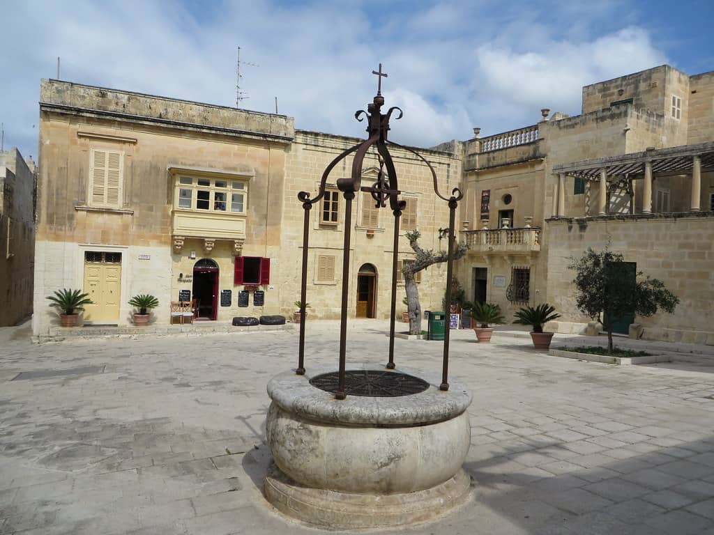 Pjazza Mesquita