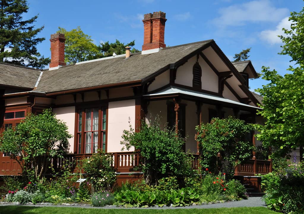 The Charming Gardens