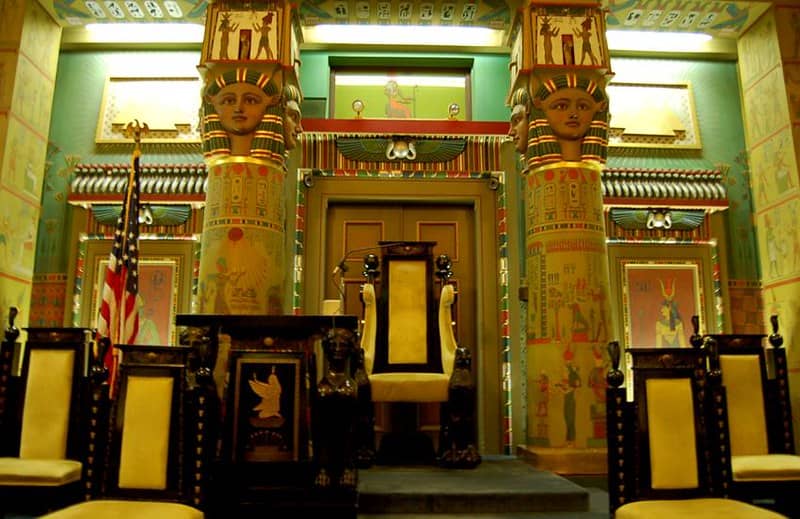 Themed Lodge Rooms
