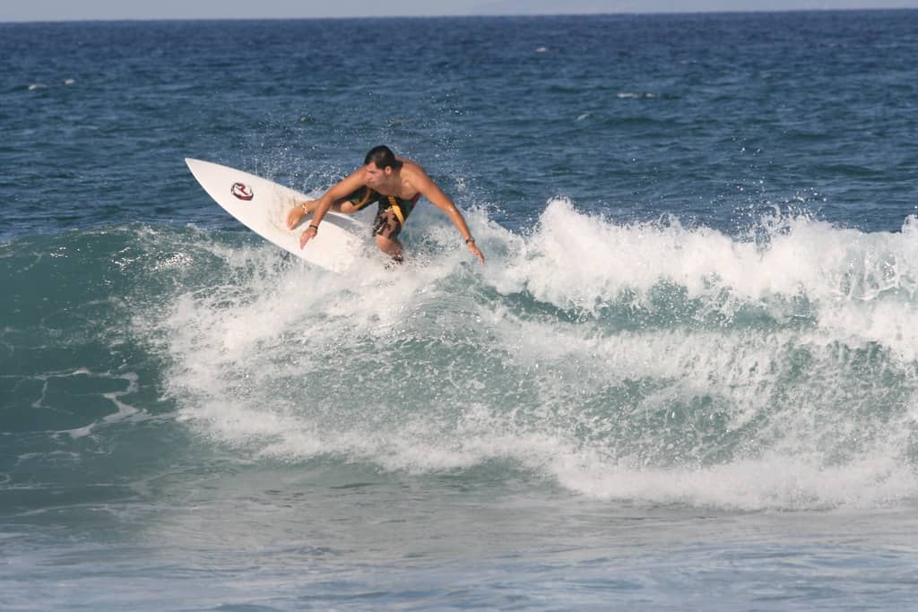 Surfing Hotspot