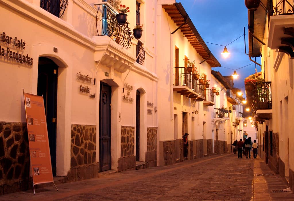 Artisan Shops & Cafes
