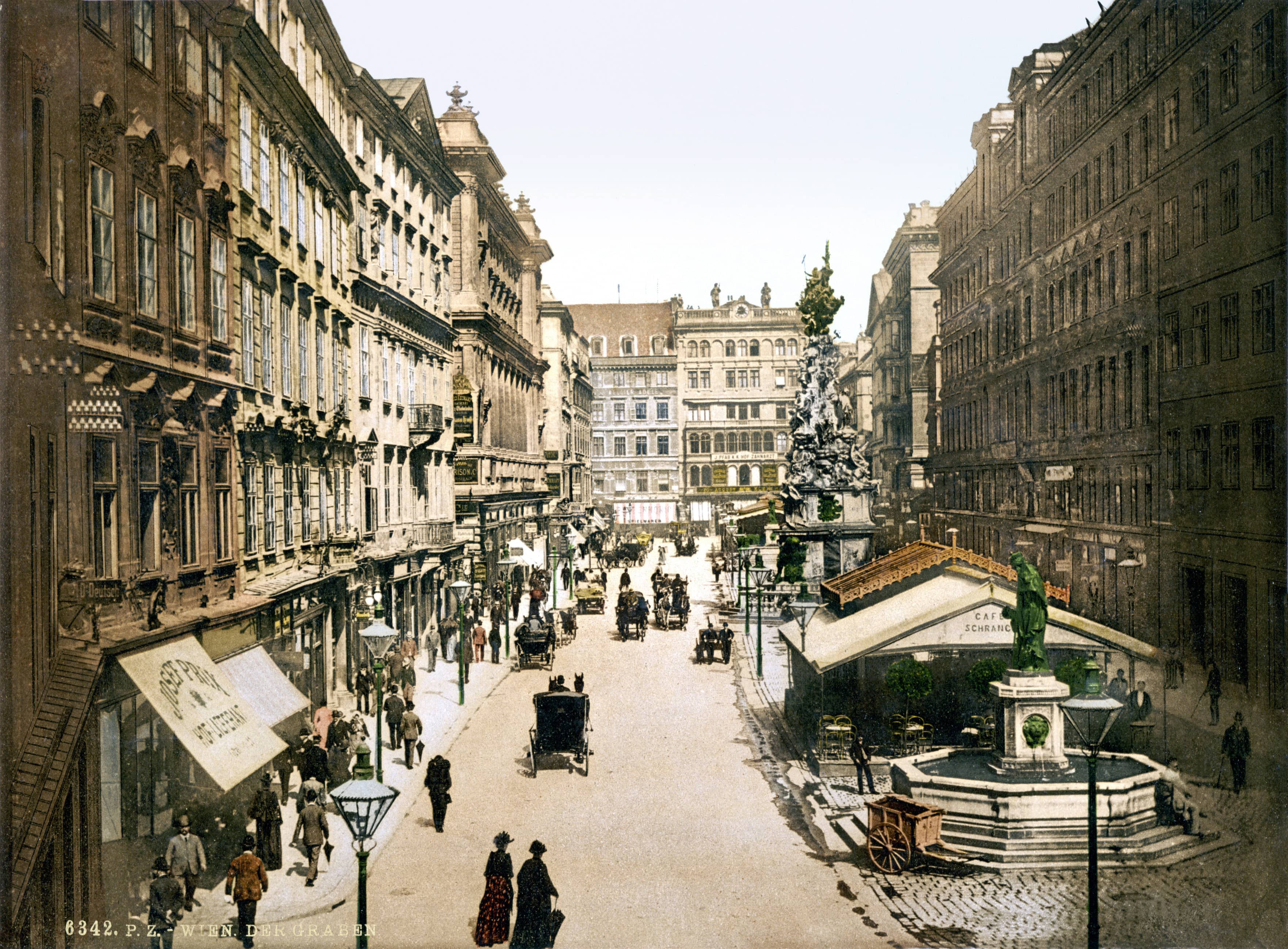 Chic Boutiques and Cafes