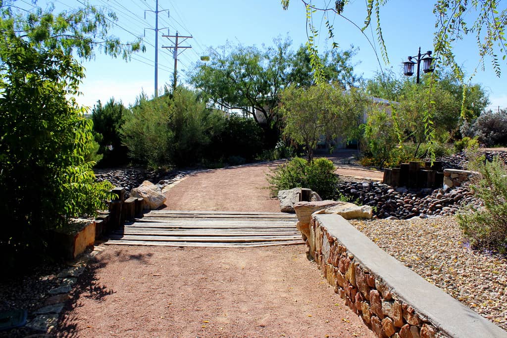 Children's Garden & Play Area