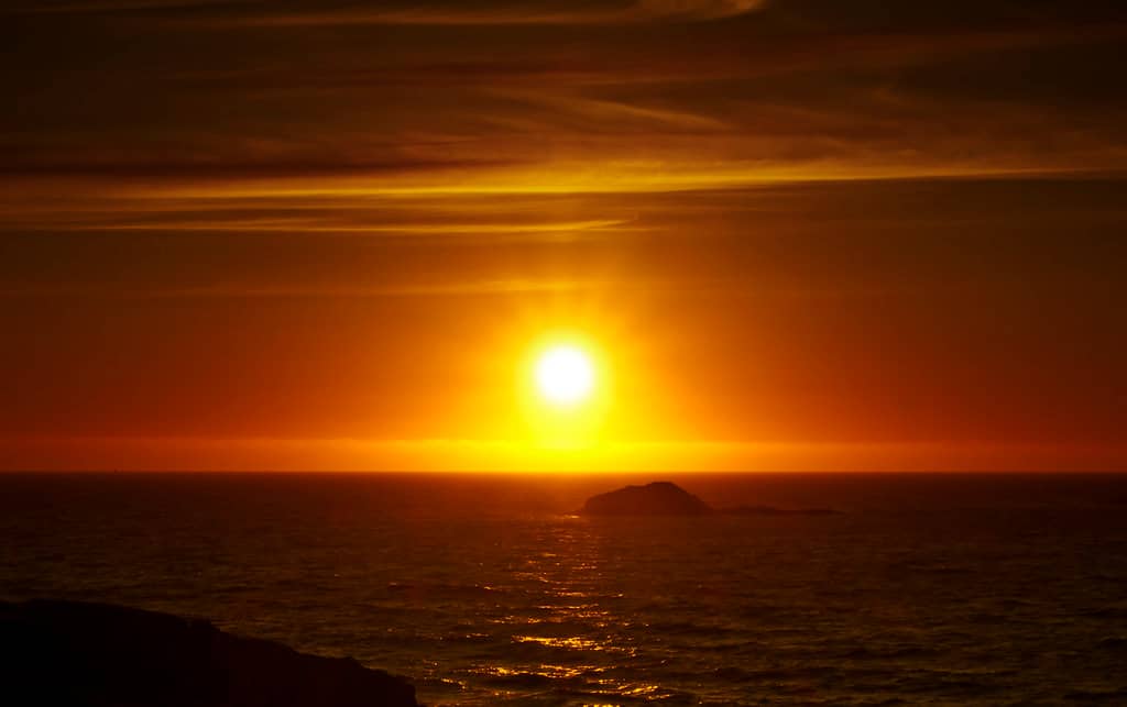 Midnight Sun Spectacle