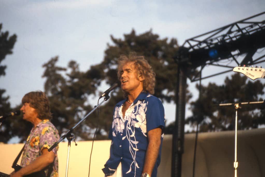 Live Entertainment & Exhibits